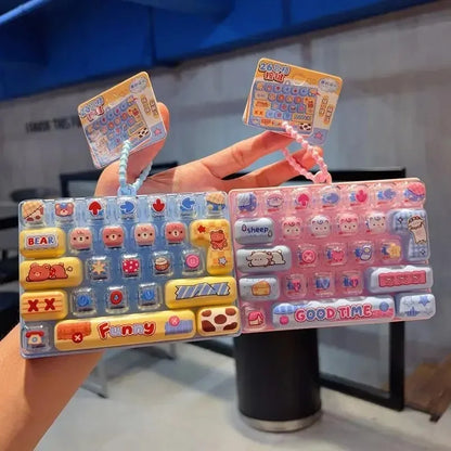 In Stock ///26Grid Keycap Clicker Anti Stress Fidget Keyboard Keychain Decompression Button Cartoon Party Favor Gift 26구 키캡 키링