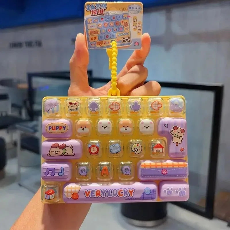 In Stock ///26Grid Keycap Clicker Anti Stress Fidget Keyboard Keychain Decompression Button Cartoon Party Favor Gift 26구 키캡 키링