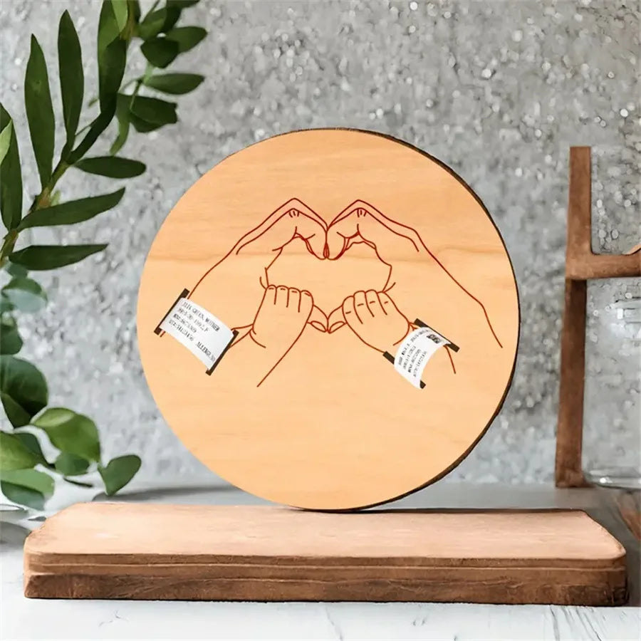 Newborn Engraved Keepsake Holder Photography Accessories  Personalized Name Baby Gift Memorial Day Gift ﻿